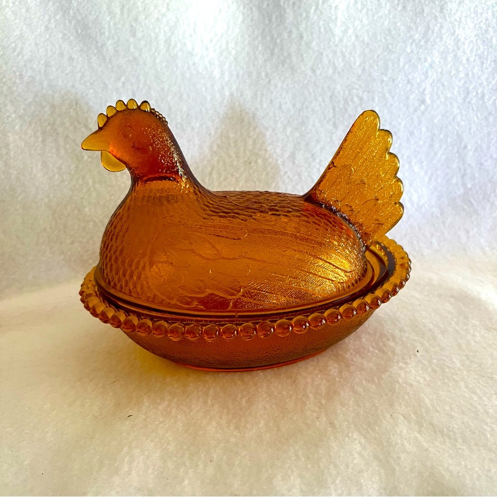 Vintage Indiana glass Chicken bowl